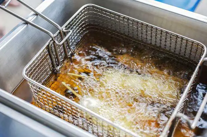 How Long Do You Leave Fish in the Deep Fryer